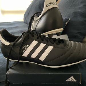 Adidas Men’s Copa Mundial Soccer Cleats (Size 13)